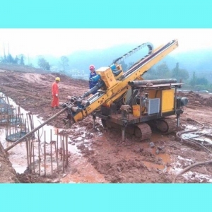 full hydraulic crawler type anchoring drill rig